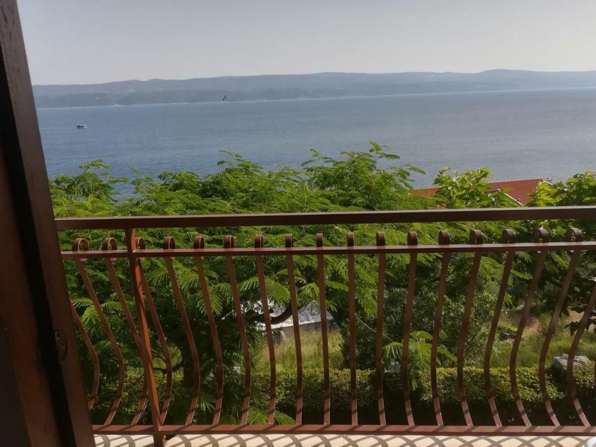 Apartmani Ujdur Omiš Eksteriør billede