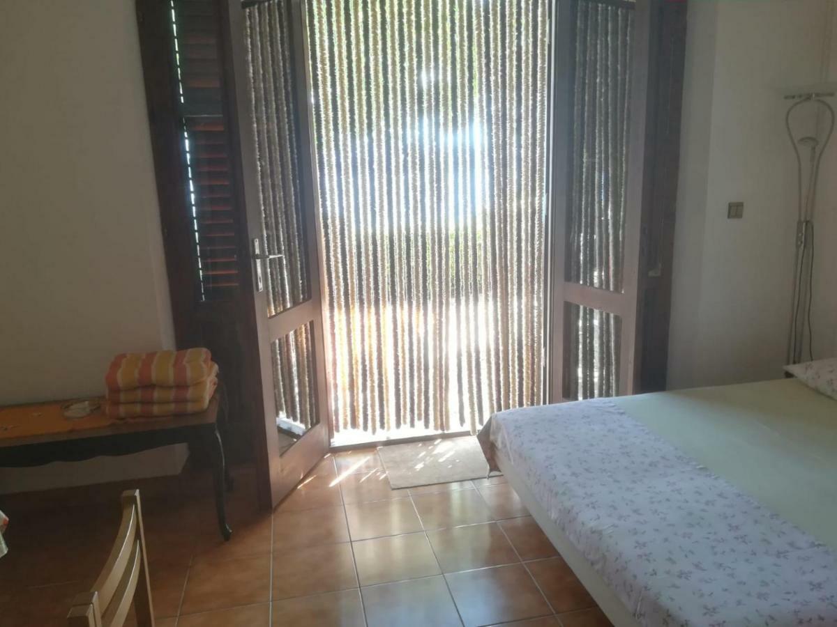 Apartmani Ujdur Omiš Eksteriør billede