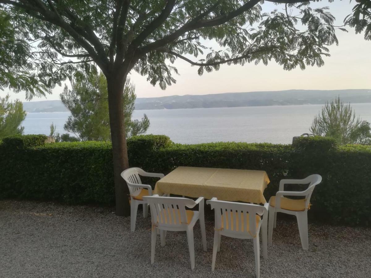 Apartmani Ujdur Omiš Eksteriør billede